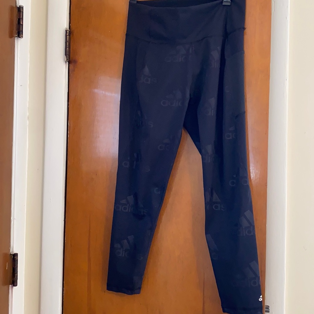 ADIDAS - athletic legging
